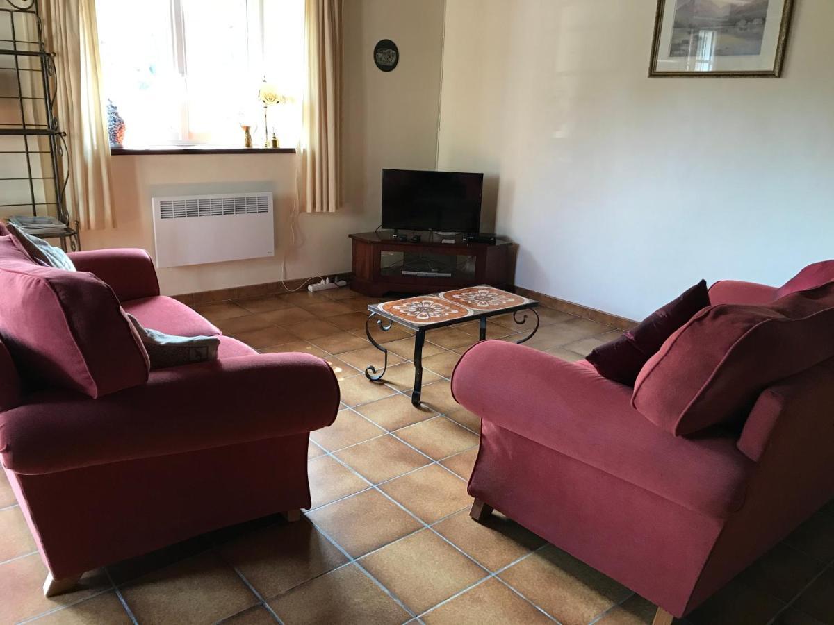 Charming Gite In Brittany Plenee-Jugon Bagian luar foto